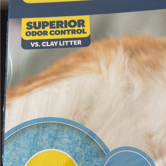 PetSafe ScoopFree Crystal Litter Tray - Blue and Yellow - Picture 3 of 5